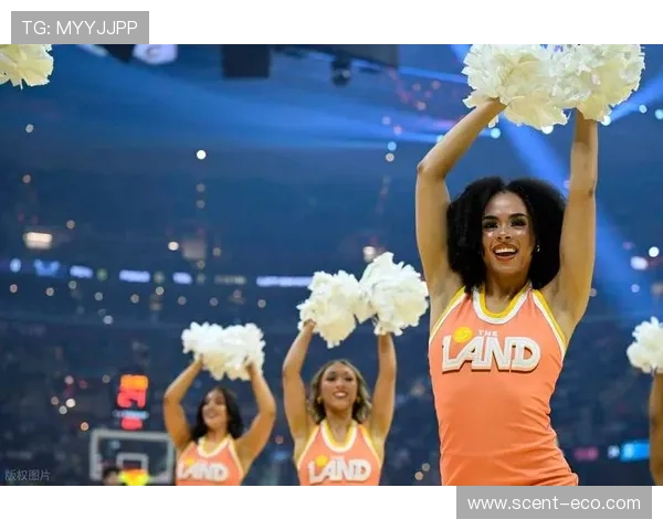 克尼佩尔底角绝平三分震撼全场成功拖入加时赛精彩瞬间回顾